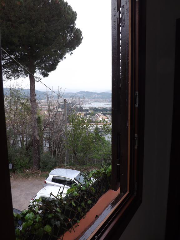 Tre Pini Apartment ลาสเปเซีย ภายนอก รูปภาพ